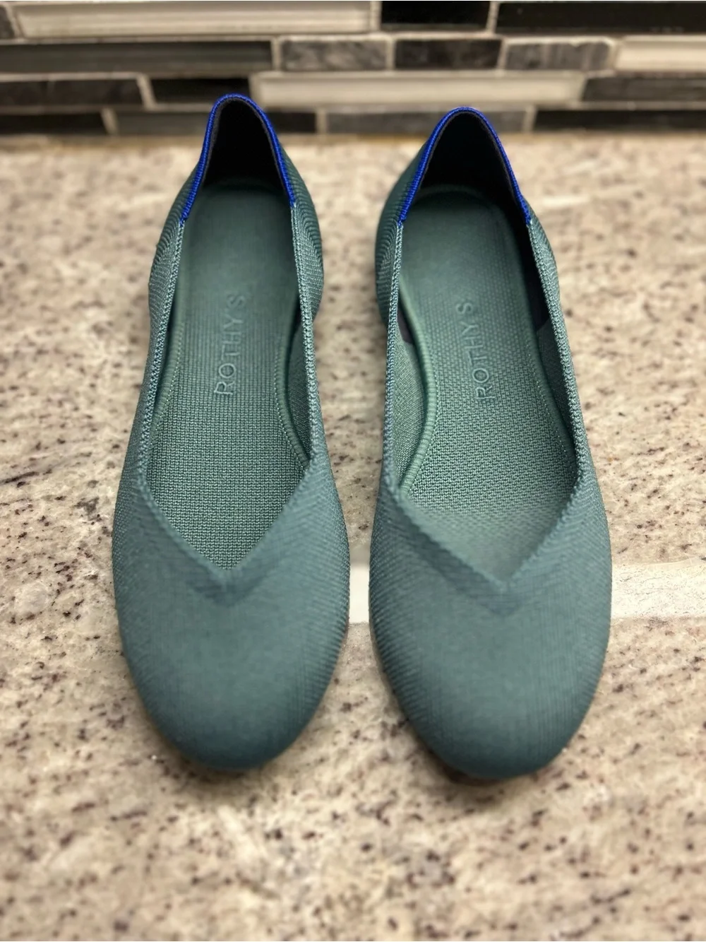 Rothy’s Women’s Teal Knit Ballet Flats - Slip-On Comfort size 6.5
